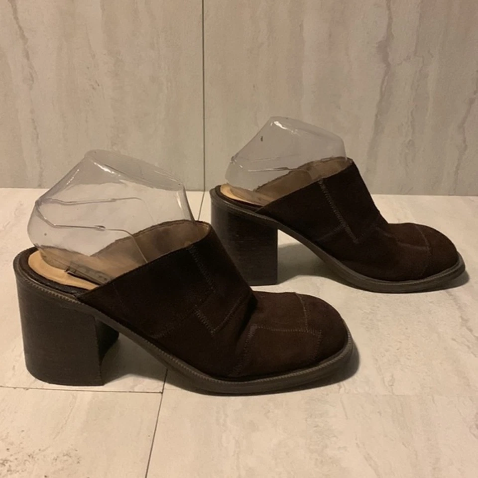 Zuecos de tacón sin cordones Kenneth Cole retazos marrón gamuza Y2K talla 9M sin listar Foto 3 de 4
