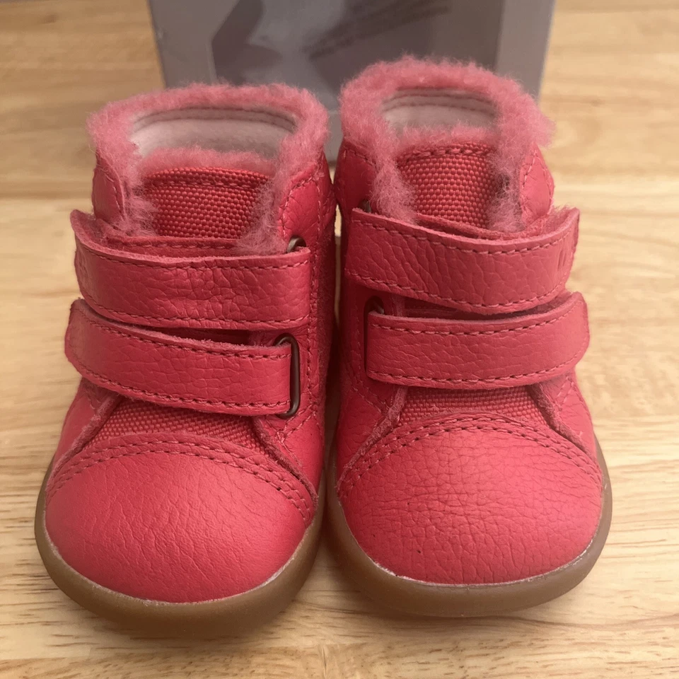 Botas de Invierno UGG Baby Rennon II Tirantes Talla 0/1 0-6 Meses Rosa Gamuza NUEVAS Foto 4 de 4