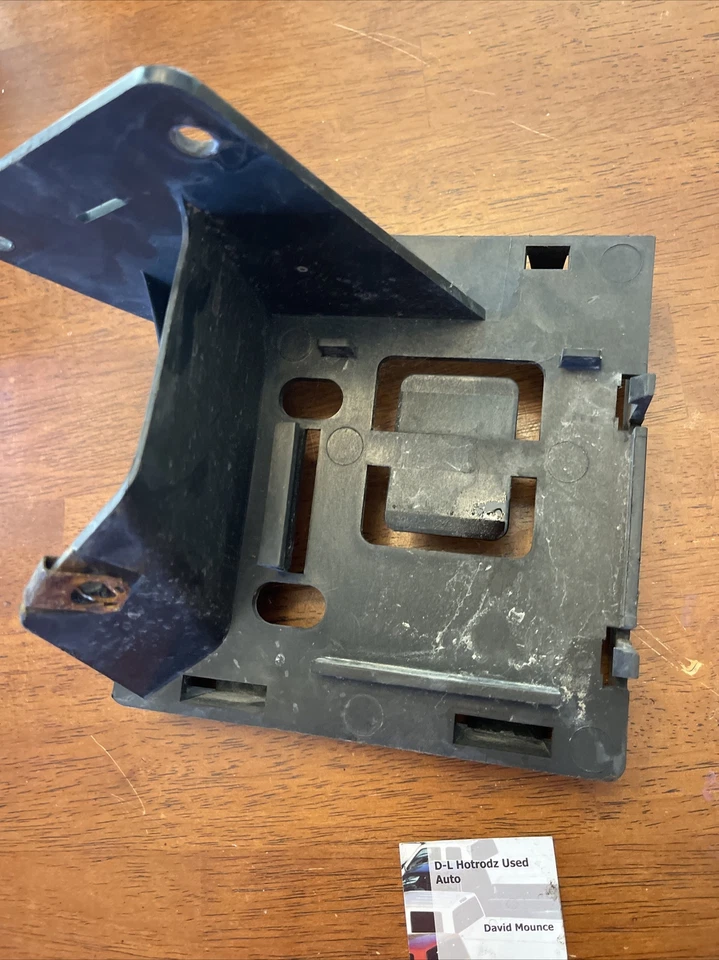 2009-2010 雪佛兰 AVALANCHE 1500 ECM 发动机控制模块支架 原始设备制造商 132125 — 第 3/4 张图片