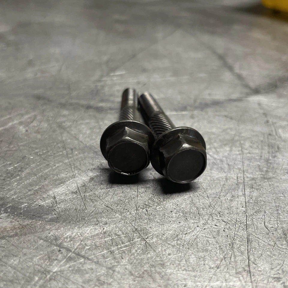 OEM GOOD USED KUBOTA DIESEL D662E CRANK BEARING BOLTS - Image 2 of 2