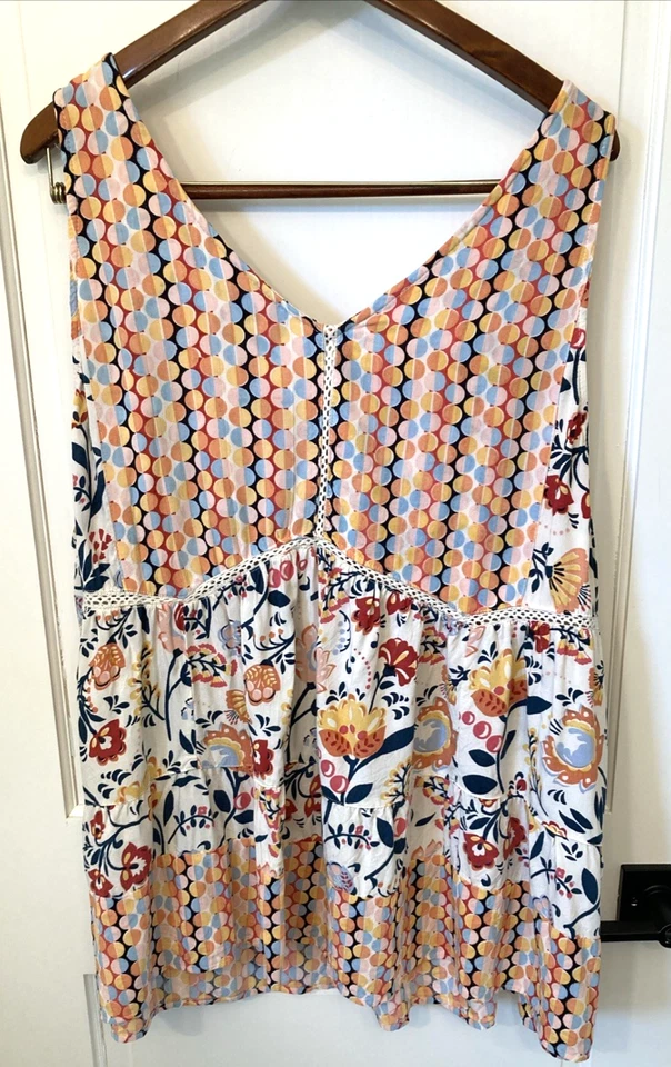 Angie V Neck Floral Tank Top Flowy Lace Detail Embroidery Size 4X Boho Hippie - Image 4 of 4