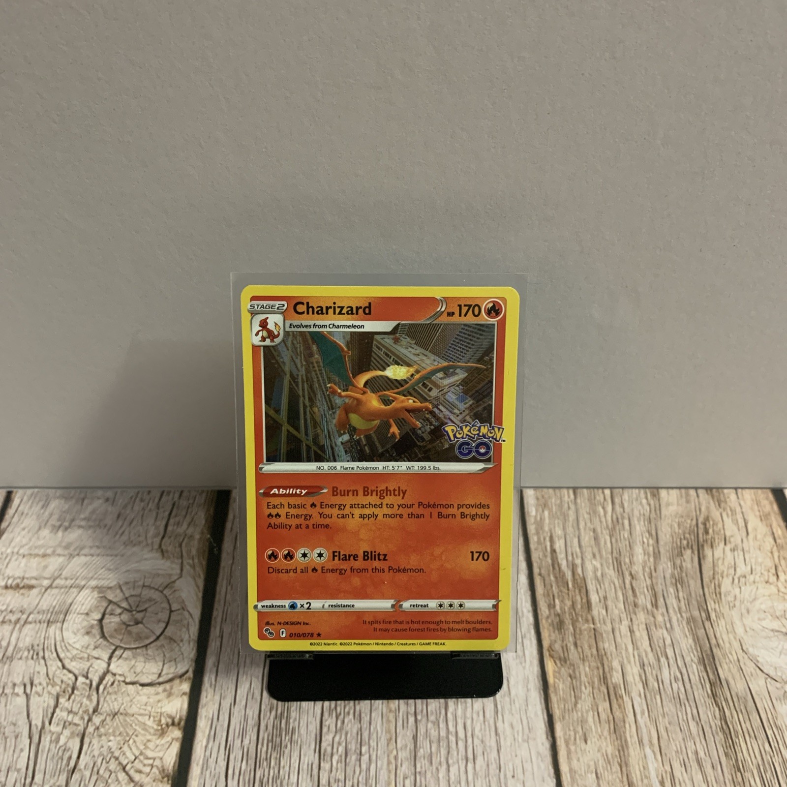 Pokemon Go Charizard Holo Rare TCG Card 010/078 Pokémon