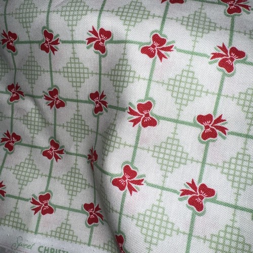 MODA FABRICS URBAN CHICKS SWEET CHRISTMAS 3 Yards 4” - Grid Bows - Picture 2 of 8