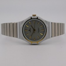 LORUS V236-0170 Silver Tone Quartz Analog Women's Watch New Battery