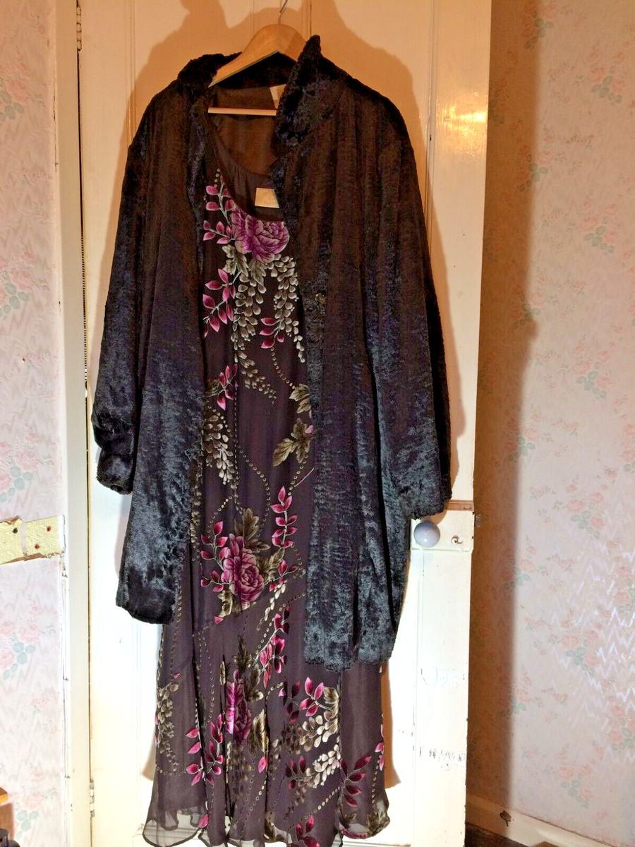 S26 Stunning ANN HARVEY Silk&Viscose Dress cut on the Bias, with