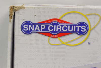 Elenco Snap Circuits Classic SC-300 Electronics Kit Over 60 Parts