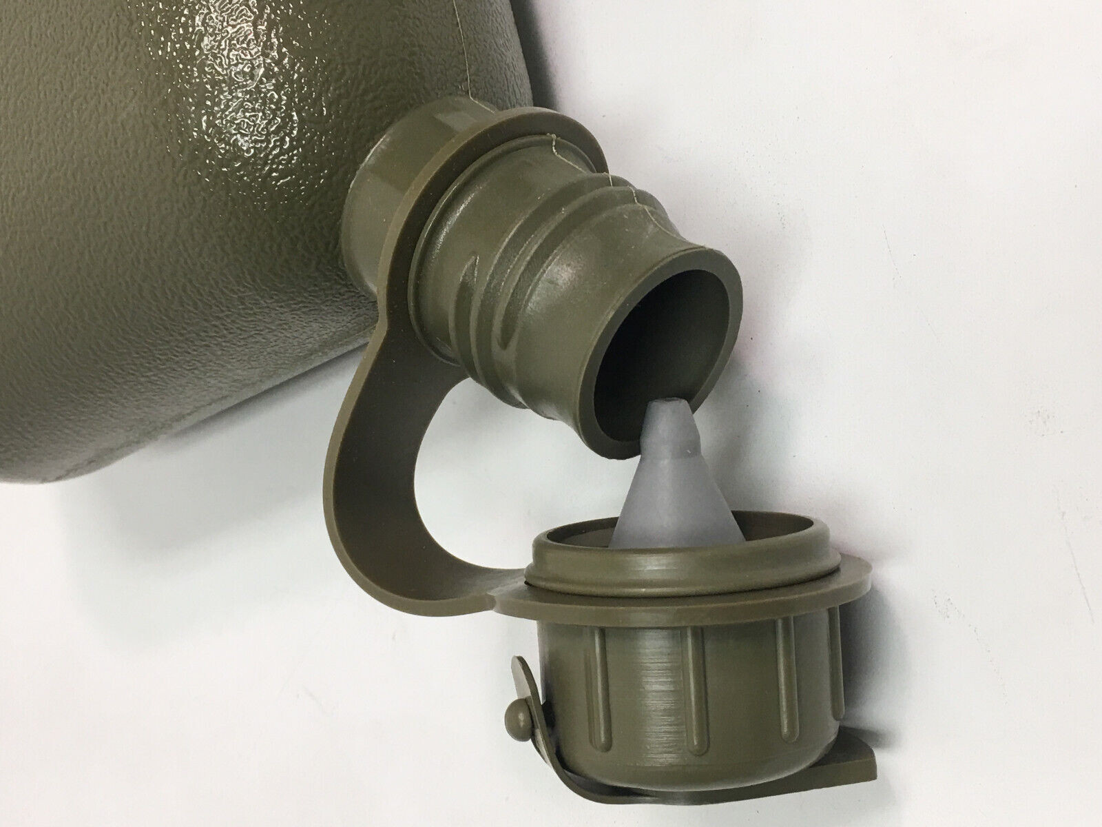 US Military 2 QT Collapsible Water Canteen with 2 Quart Pouch Cover & Sling EXC