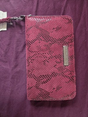 Adrienne Vitadini Women's Wristlet Wallet Burgundy Snake Print New With Tags