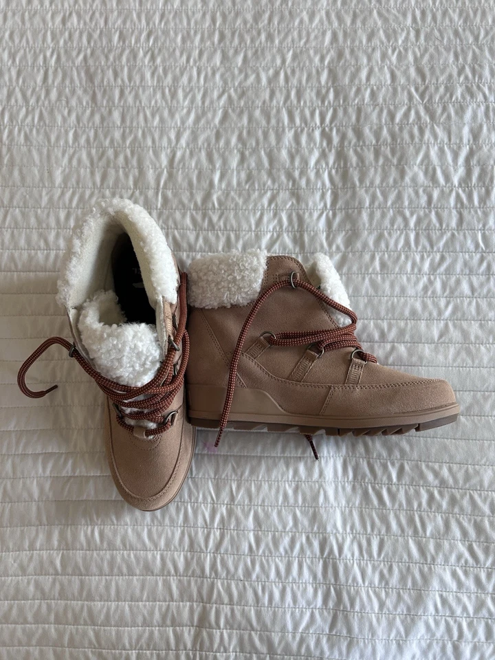 Botín Sorel Evie para mujer 9 cuñas cerámica paradoja rosa imitación piel Foto 3 de 4