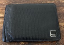 Tumi Men  s Black Leather Bifold leather wallet