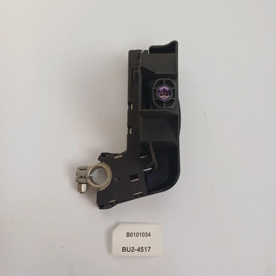 Bloque de terminales positivo batería motor Audi S4 2009-2016 B0101034 Foto 3 de 4