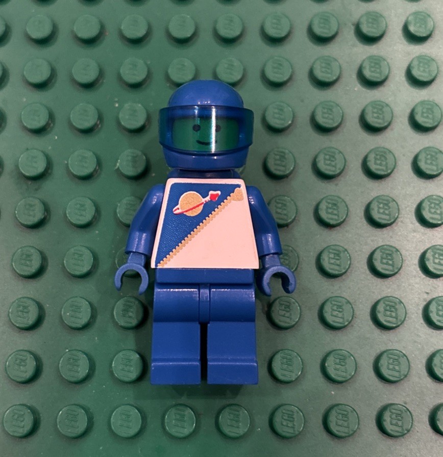 Blue Futuron Spaceman 6884 1621 Classic Space Logo 1980s Vintage