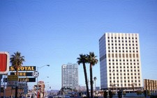 Phoenix Arizona Central Avenue Korytarz Scena uliczna lata 60. 35MM Zjeżdżalnia Kodachrome