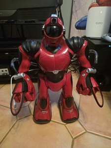 Robosapien V 2 | eBay