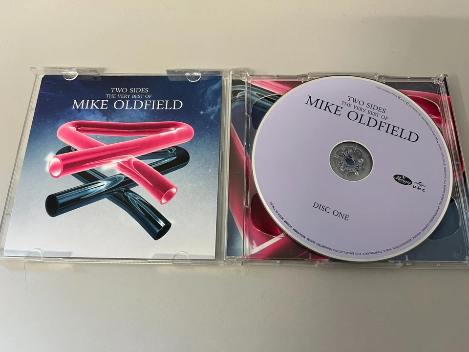 Mike Oldfield – Two Sides (The Very Best Of Mike Oldfield) - Doppel CD © 2012 - Bild 2 von 4