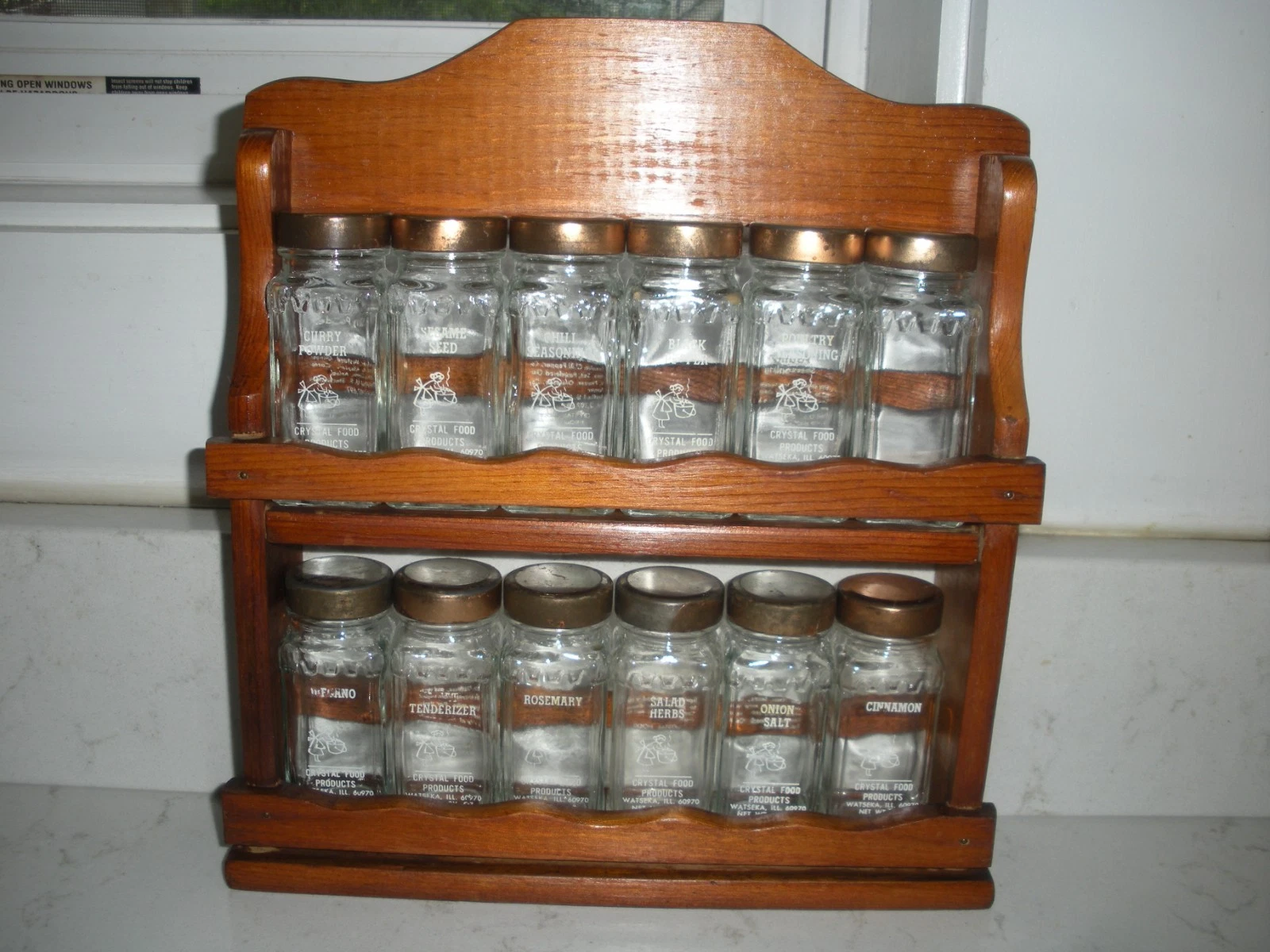 VTG Crystal Foods 2 Tier Wooden Wall Mount/counter Spice Rack 12 Jars Original
Opens in a new window