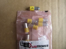 LedTronics BF321-0UY-024B Yellow LED Bulb LE DTX BF321 24V-BP NEW!!!