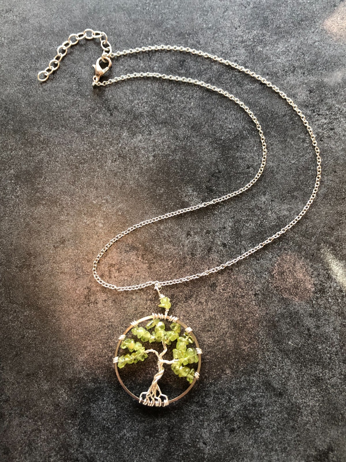 Necklace Tree of Life Wire Wrapped Peridot Natural Stone Chips