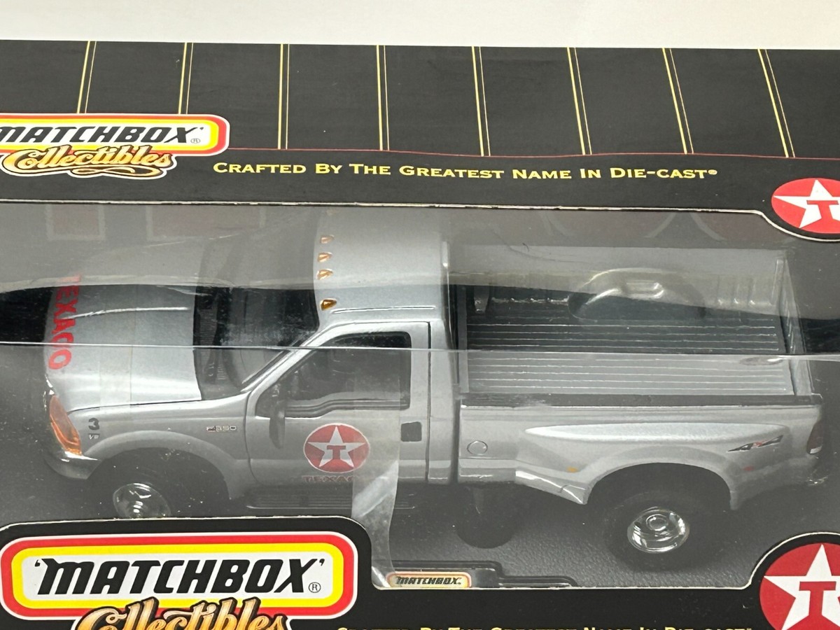 Matchbox 1:24 Scale 1999 Ford F-350 Super Duty Pickup Truck with