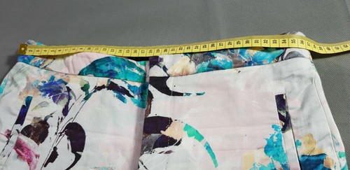 Zara Basic Floral Print Trouser Jeans, Size 36, AU 8, US 4 - Picture 9 of 9