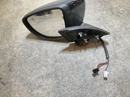 Nissan Leaf II (ZE1) 2020 Left electric wing mirror SIG64469