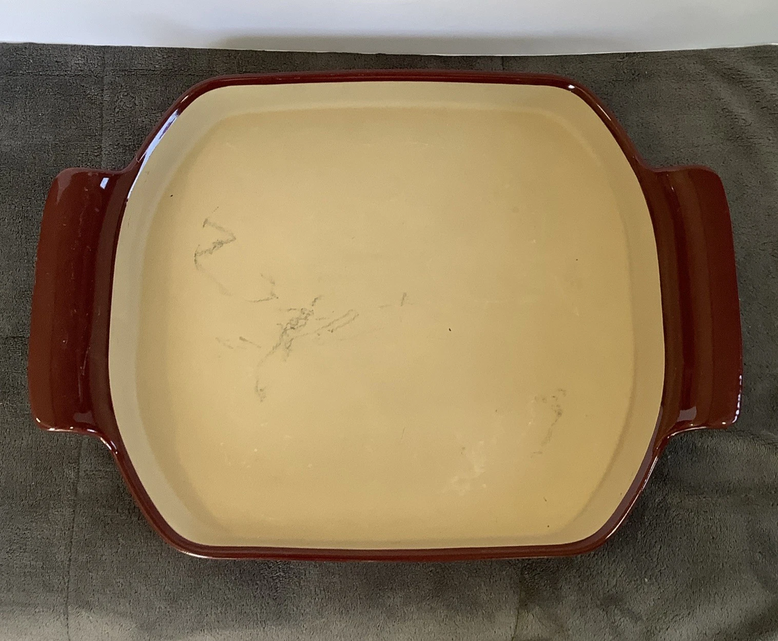Pampered Chef Red Cranberry Large Shallow Baker #1388 Handles Stone Stoneware