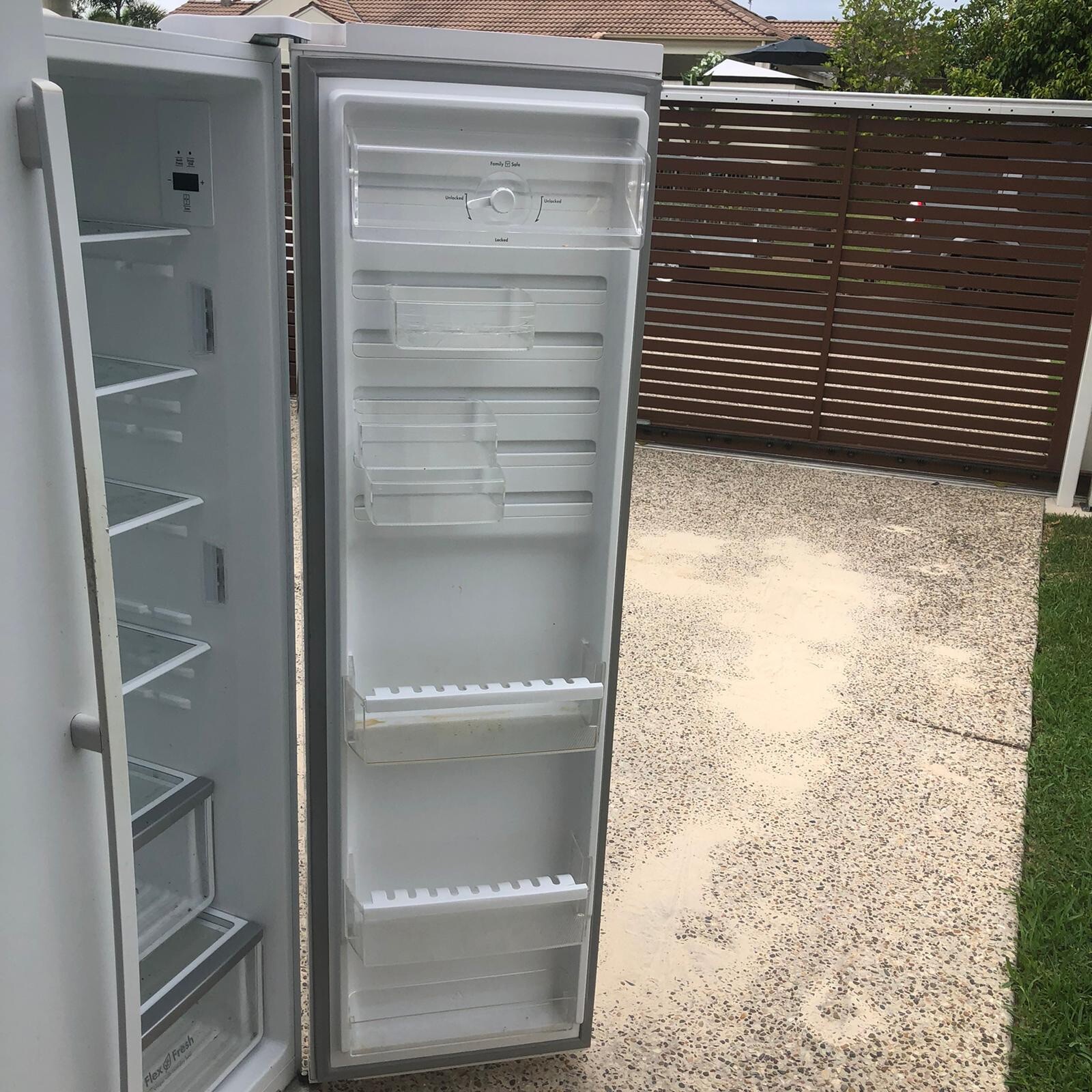 All parts Westinghouse side by side White Fridge Freezer WSE6200WA eBay