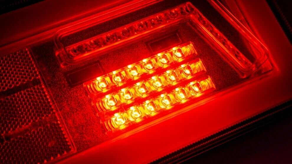 Feux arrière LED néon clignotant séquentiel en polycarbonate robuste - 2
