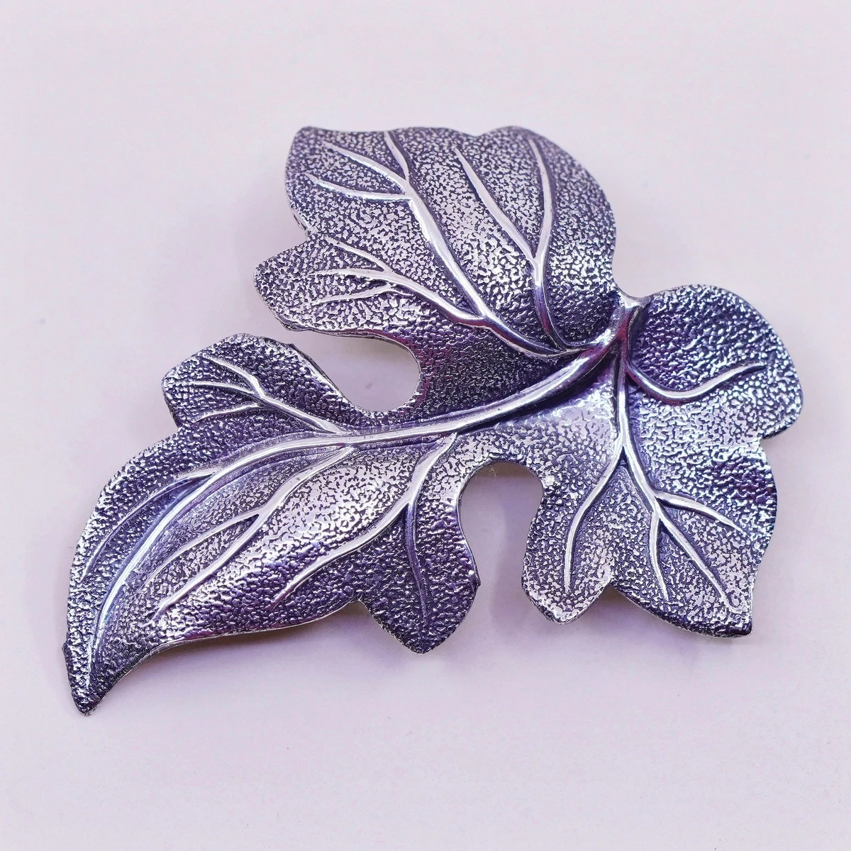 Vintage Beau Sterling silver handmade brooch solid 925 silver grape leaf pin