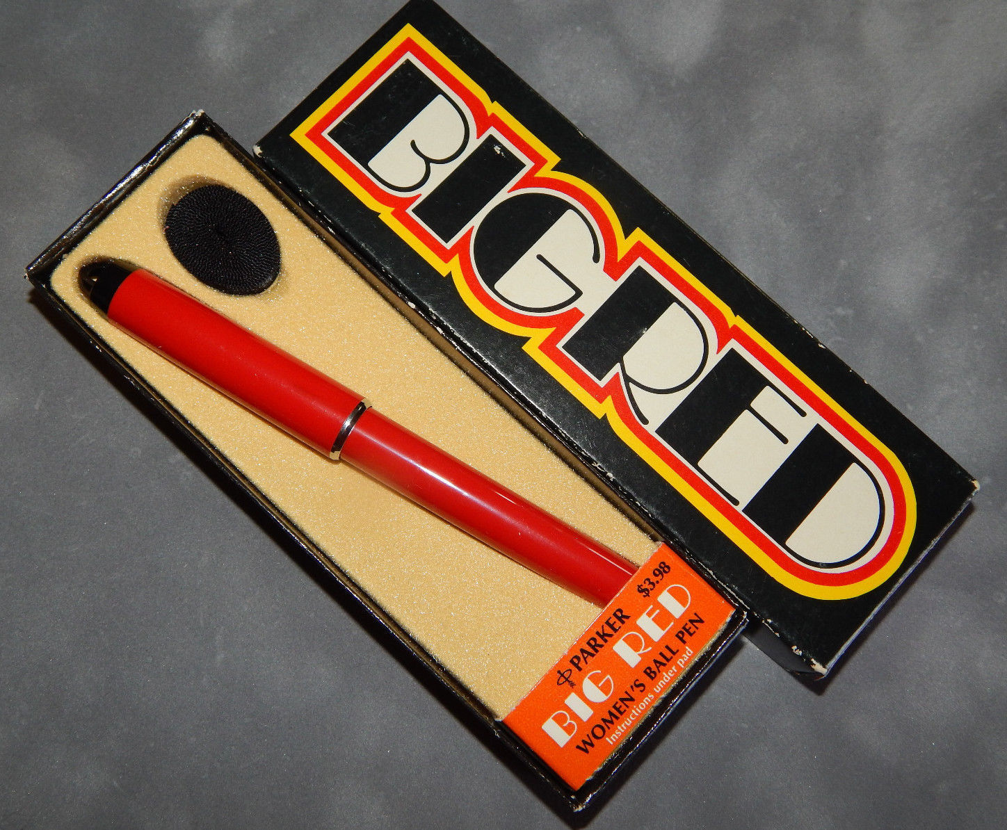 Parker Big Red Ballpoint Pen Womens Red & Silver New In Box Made In Usa