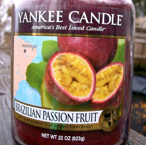 Yankee Candle "BRAZILIAN PASSION FRUIT"World Journey~Large 22oz~WHITE LABEL~RARE - Picture 2 of 4