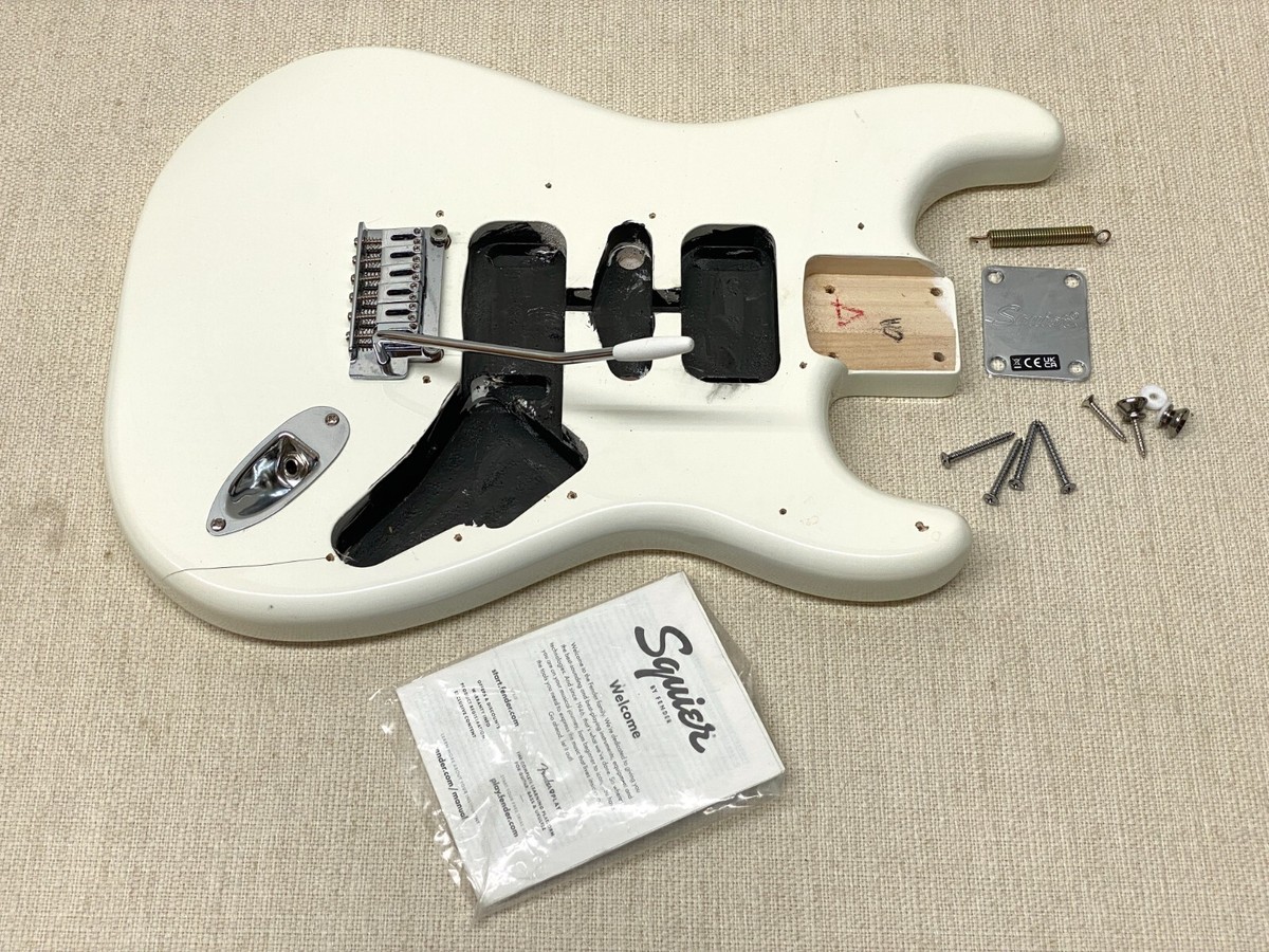 CRACK/DAMAGE Fender Squier 2-Pt Tremolo Strat BODY Olympic CRACK/DAMAGE Fender Squier 2-Pt Tremolo Strat BODY Olympic