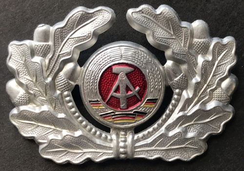 ORIGINAL OSTDEUTSCHE DDR VOLKSPOLIZEI WACHT MEISTAR Polizeivisierhut Abzeichen - Bild 6 von 9