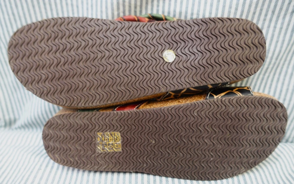 SPRING STEP L'ARTISTE~NEW!!~MULTI-COLOR 'SNALL' BRAIDED STRAPS THONG SANDALS 9M - Image 3 of 4