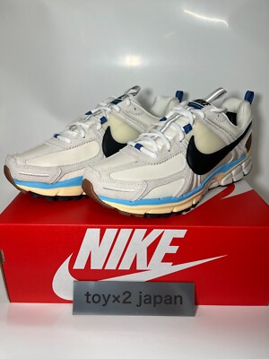 Nike WMNS Zoom Vomero 5 Premium 