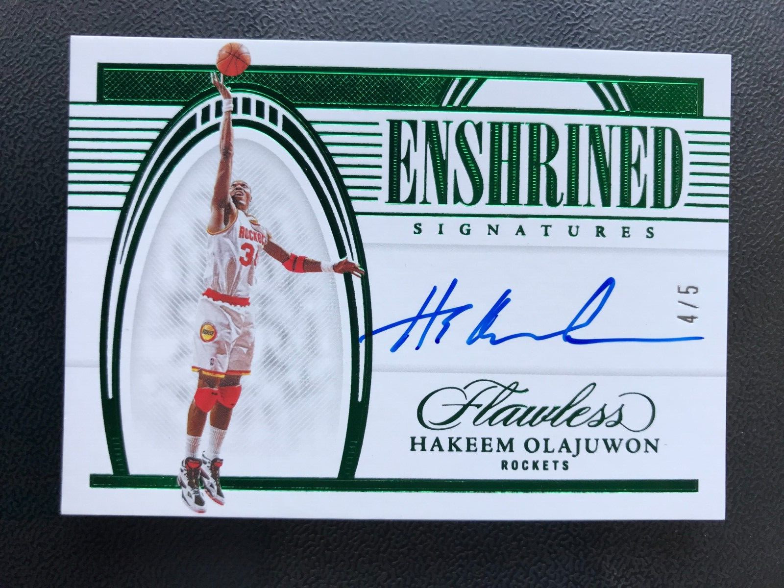Hakeem Olajuwon 2021 Panini Flawless Enshrined Signatures Auto Emerald Green /5