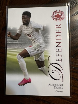 2023 24 FUTERA UNIQUE SOCCER ALPHONSO DAVIES DEFENDER /55 Bayern Canada