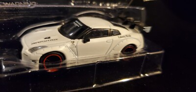 MINI GT 1/64 #9 Nissan GT-R LBWK R35 Matte White RHD LB-Works