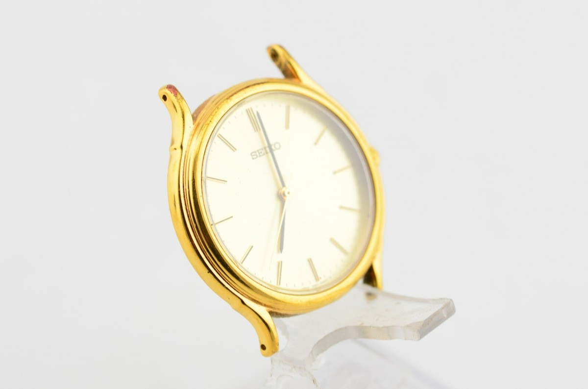 K504 Vintage Seiko Quartz Watch Needs Repair 7N01-6910