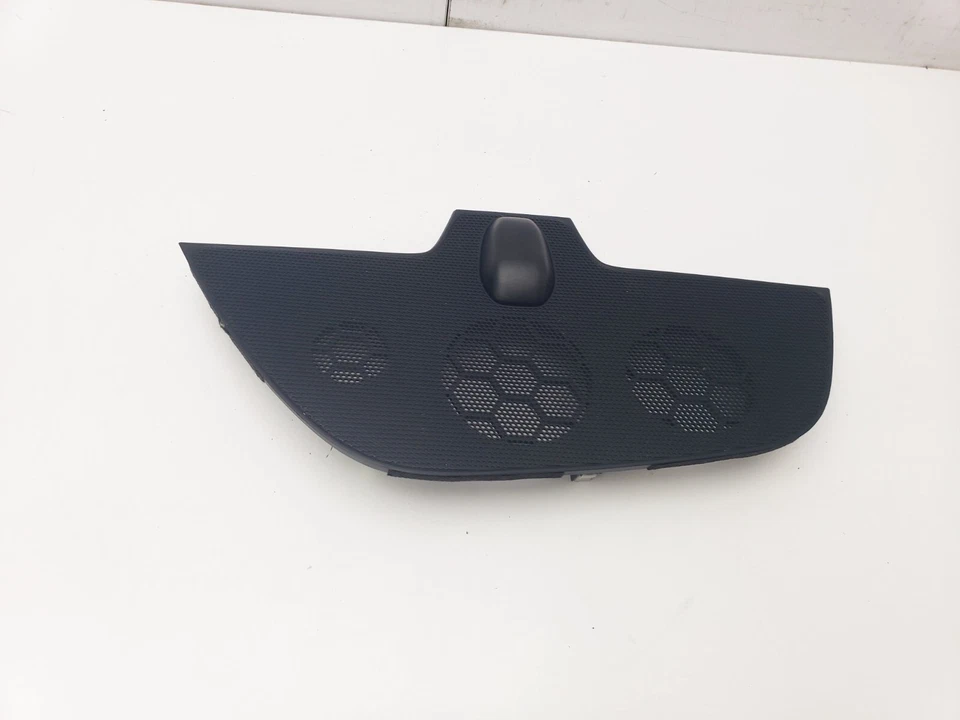 KIA SPORTAGE MK4 DASHBOARD SPEAKER TRIM COVER 2016 84715-F1900 - Image 2 of 4