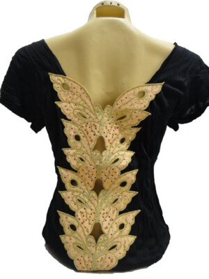 PERFORATED T-SHIRT WITH BUTTERFLIES EMBROIDERY CAP SLEEVES, L SIZE (L053)