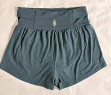 Free People Movement Women’s Teal Active Zipper Running Shorts Size Medium NWOT