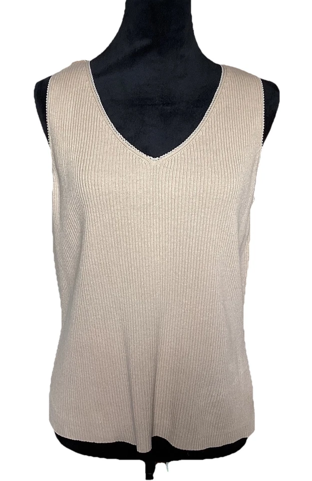 Camiseta sin mangas informal neutra de colección High Sierra registrada de punto grueso sin mangas con cuello en V Foto 3 de 4