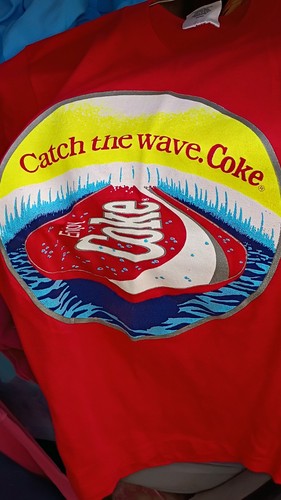 VTG Deadstock Coca-Cola Catch the Wave Coke Red Soda Advertising T-Shirt Size