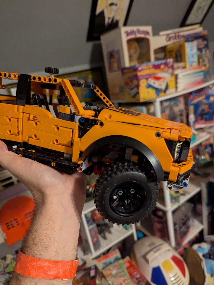 Lego Technic Ford F-150 Raptor 42126  - Retired - 100% No Box Or Manual - Image 4 of 4