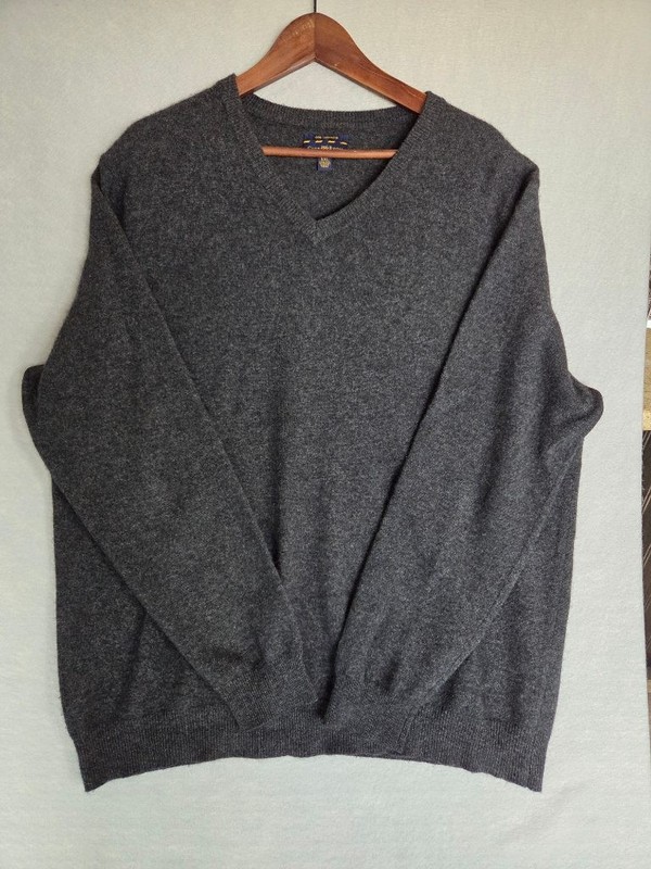 Club Room Mens XXL 100% Cashmere V-Neck Sweater Charcoal Preppy Old Money