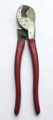 Klein Tools 63050 9-1/2'' High Leverage Cable Cutters Pliers - Made In USA