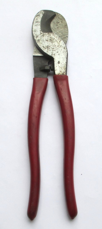 Klein Tools 63050 9-1/2" High Leverage Cable Cutters Pliers - Made In USA