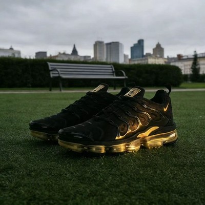 Nike Air VaporMax TN Plus Black Gold Men's Sneakers Running Shoes