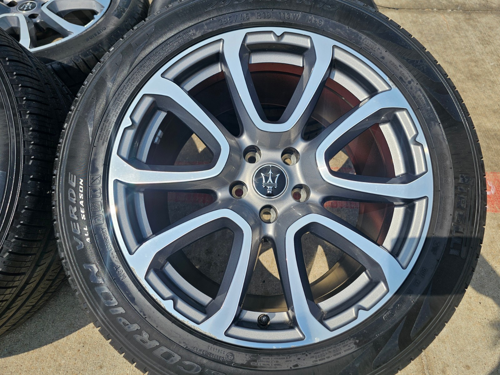 19" Maserati Levante OEM wheels rims tires